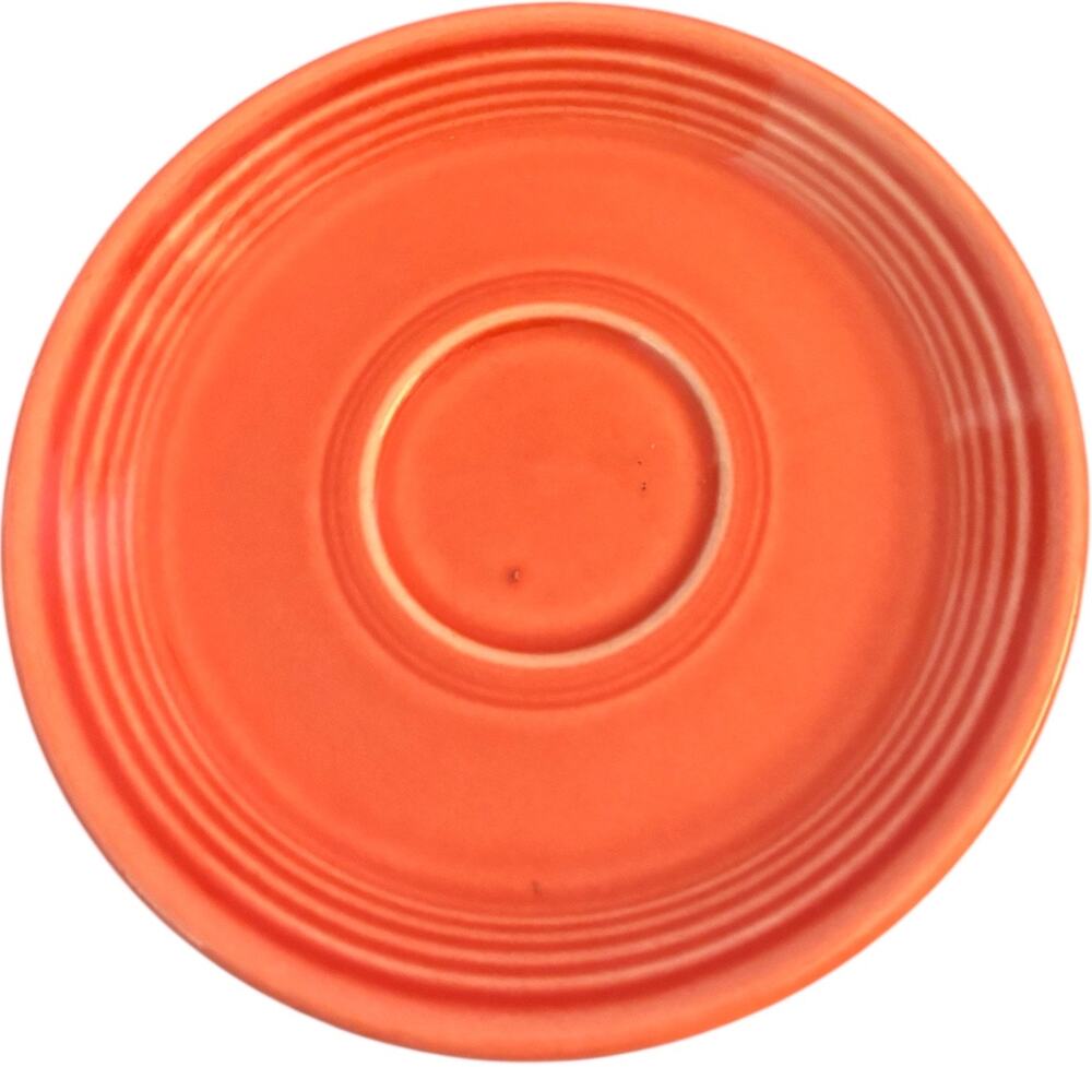 Fiesta Ware Saucer – Persimmon
This is a vibrant Fiesta Ware saucer